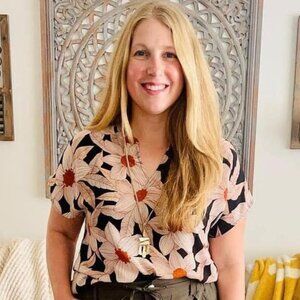 Cabi 4540 Meadow Top Fall 2023 Large EUC